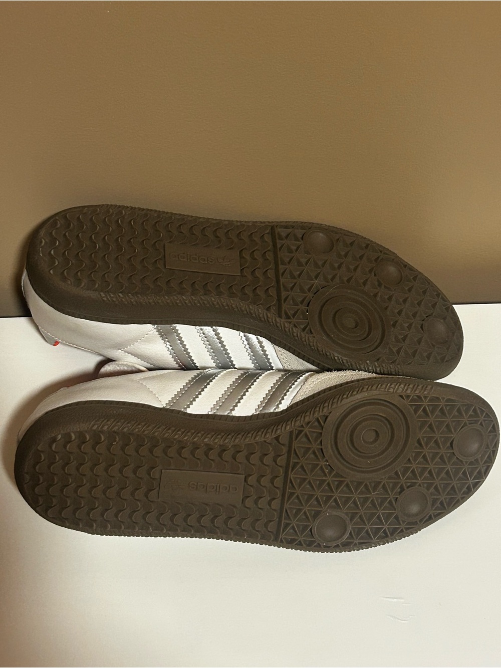 NWOT Adidas RARE Sambas 2014 WORLD CUP LE Sneakers M 7.5 W 8.5 - Picture 5 of 6
